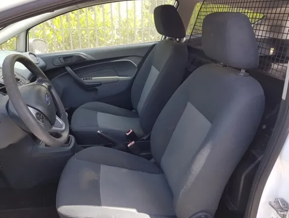 6#7267 Autocarro Ford