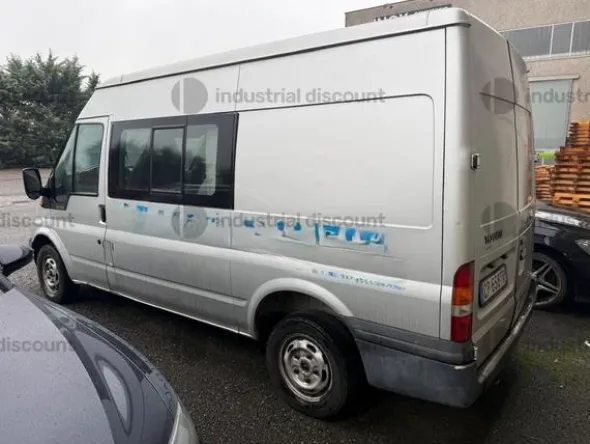 33#9706 Autocarro Ford Transit