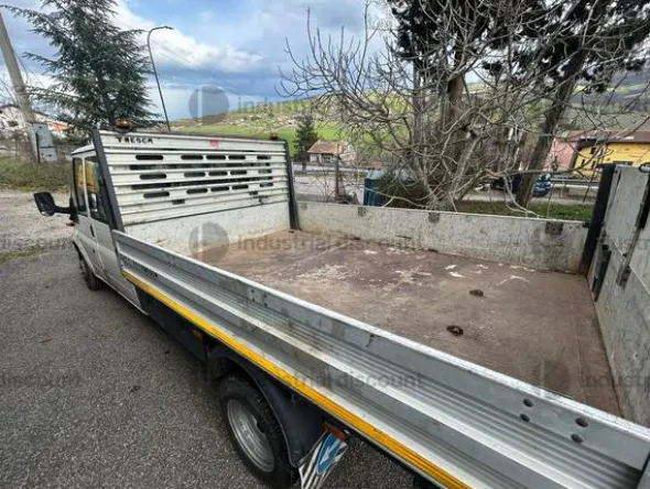 2#9932 Autocarro Ford Transit