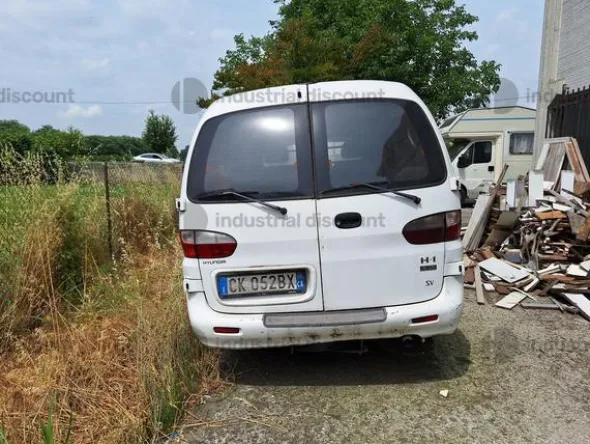 11#9200 Autocarro Hyunday H-1