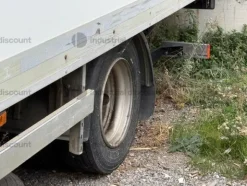 4#9789 Autocarro Iveco 75