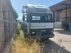 1#10157 Autocarro Iveco