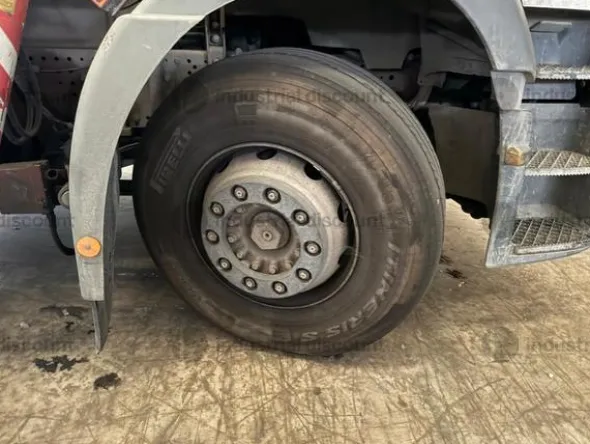 2#9707 Autocarro Iveco