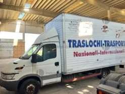 3#9051 Autocarro Iveco 50C13
