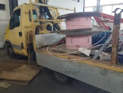 3#9328 Autocarro Iveco 35C9A