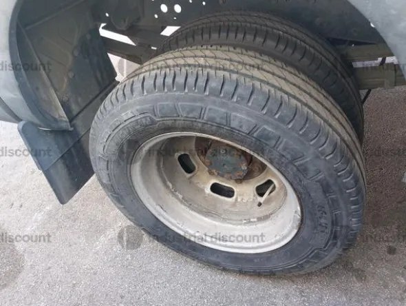 5#9138 Autocarro Iveco Daily