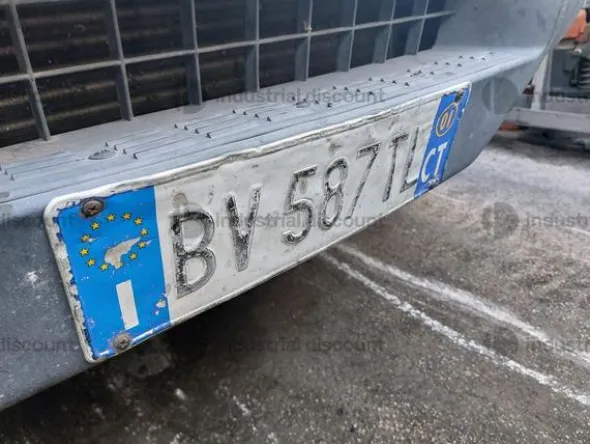 4#9138 Autocarro Iveco Daily