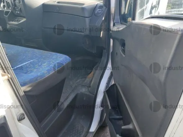 4#9138 Autocarro Iveco Daily