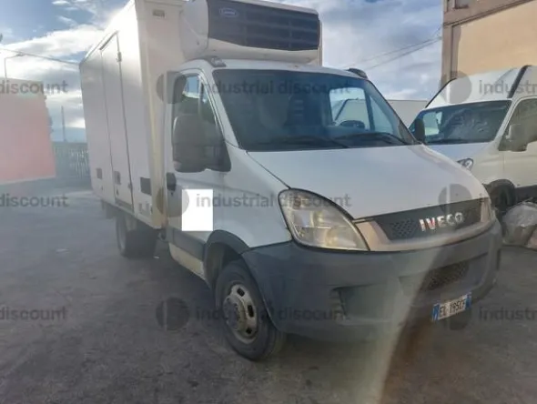 17#9138 Autocarro Iveco Daily