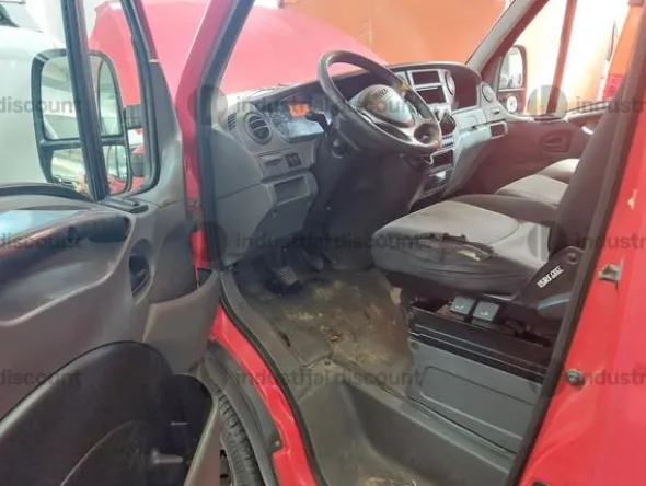 15#9138 Autocarro Iveco Daily