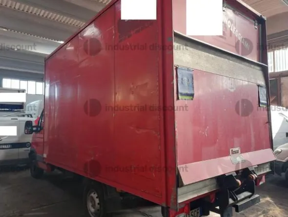 15#9138 Autocarro Iveco Daily