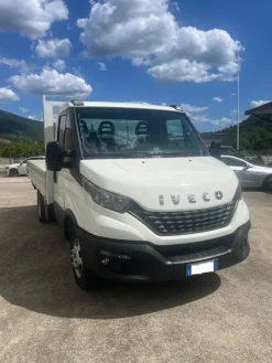 Autocarro Iveco Daliy 35C16