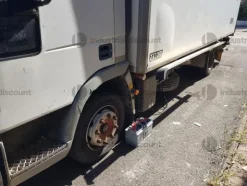 4#9594 Autocarro Iveco 100 E18