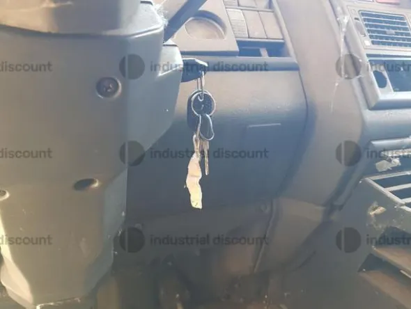 4#9594 Autocarro Iveco 100 E18
