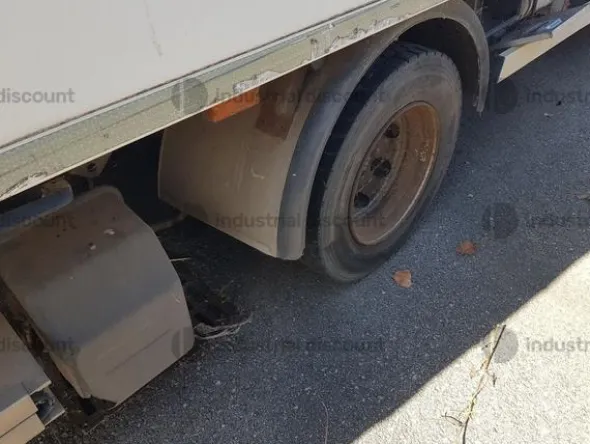 4#9594 Autocarro Iveco 100 E18
