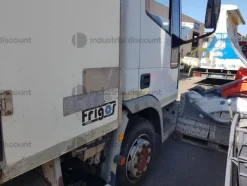 4#9594 Autocarro Iveco 100 E18