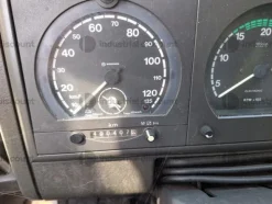 772#9433 Autocarro Iveco 120E18