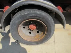 7#3441 Autocarro Iveco 30E8 35A