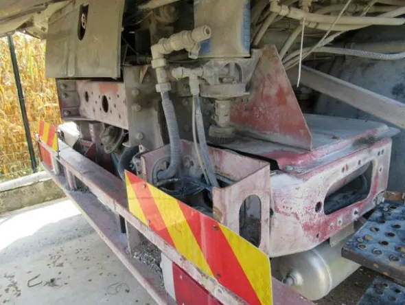 9#3441 Autocarro Iveco 150E18KA