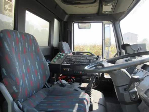 9#3441 Autocarro Iveco 150E18KA