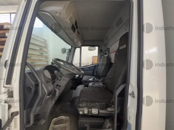 2#9965 Autocarro Iveco Eurocargo