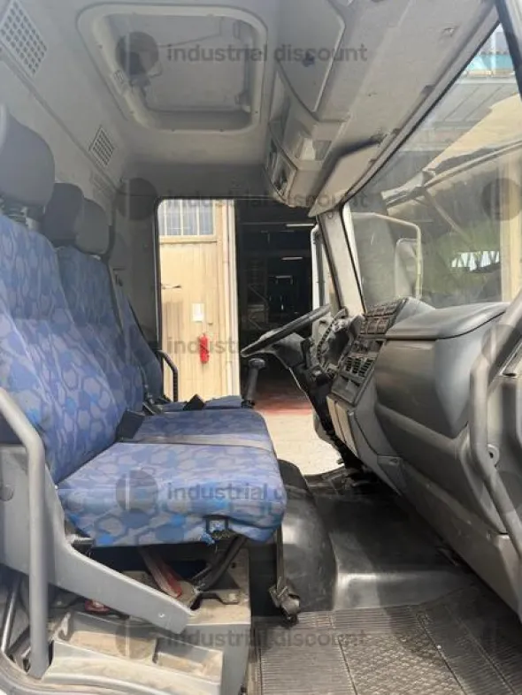 1#10083 Autocarro Iveco Eurocargo 75E15