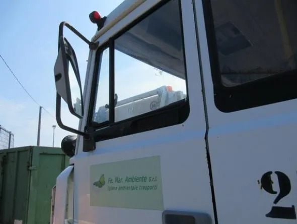 6#3441 Autocarro Iveco Fiat 190 26
