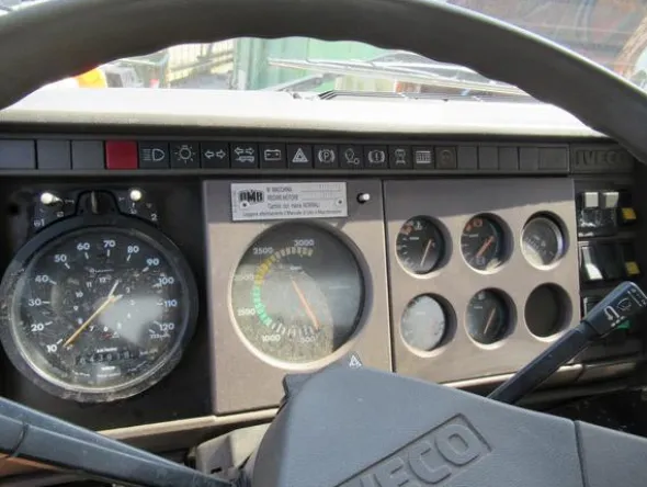 6#3441 Autocarro Iveco Fiat 190 26