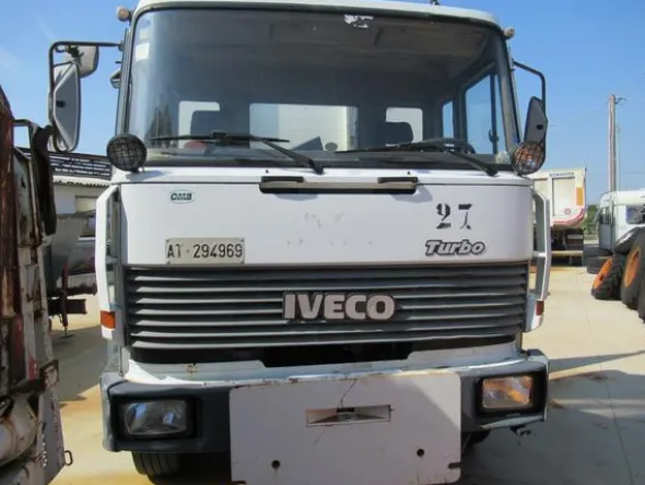 6#3441 Autocarro Iveco Fiat 190 26