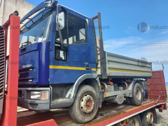 2#9282 Autocarro Iveco 75KE2 2.7