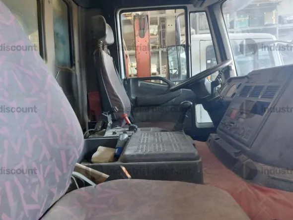 60#8980 Autocarro Iveco Magirus380E