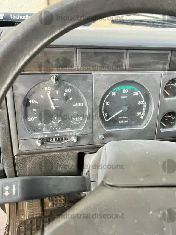 2#9051 Autocarro Iveco ML 75 E 15