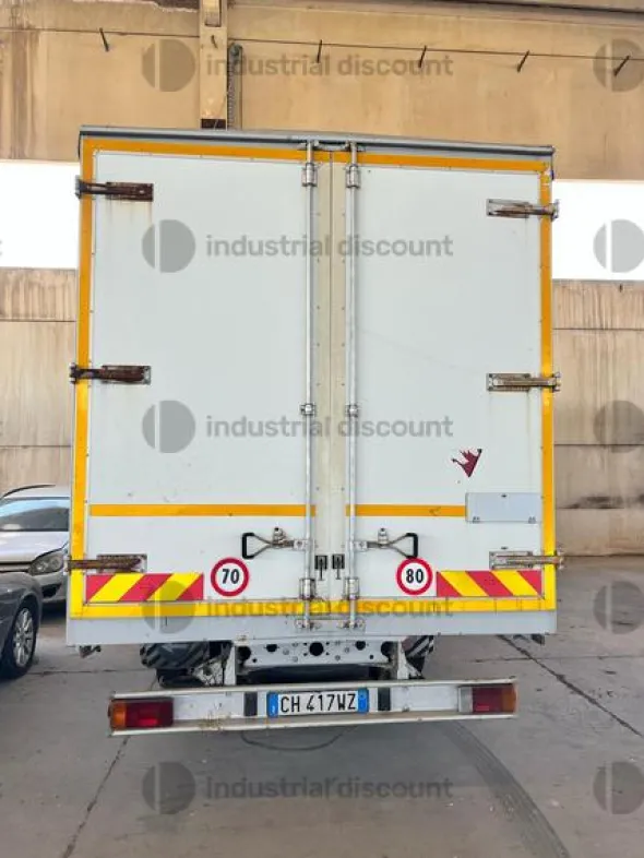 2#9051 Autocarro Iveco ML 75 E 15