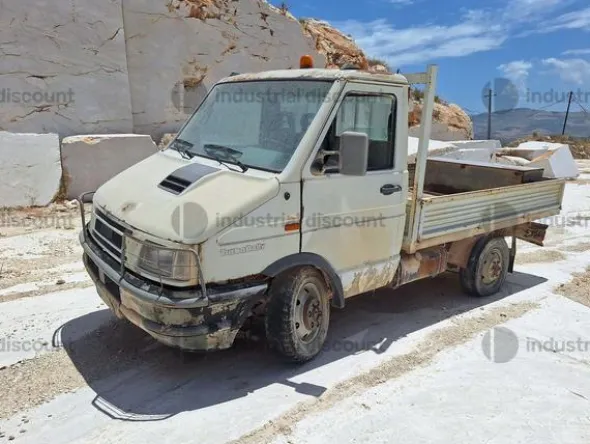 15#10255 Autocarro Iveco TurboDaily