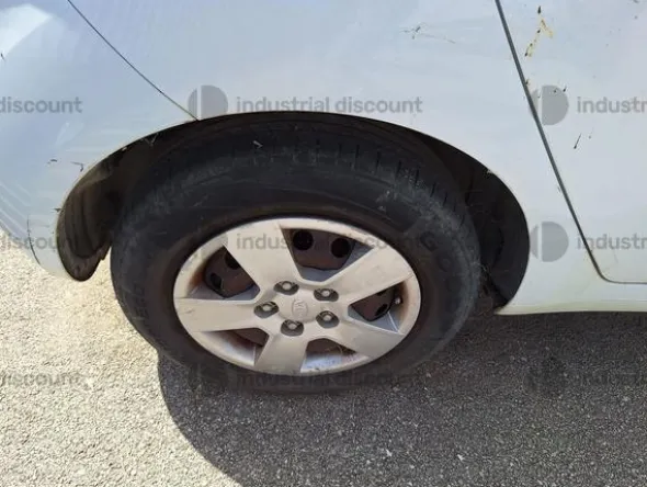 5#9410 Autocarro Kia Venga