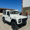 Autocarro Land Rover Defender