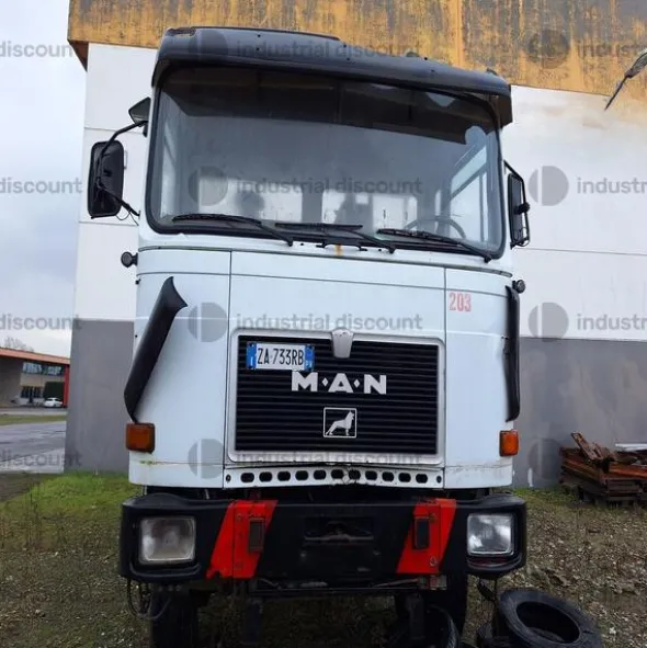 3#8848 Autocarro Man 19.361