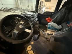 1#9707 Autocarro Man