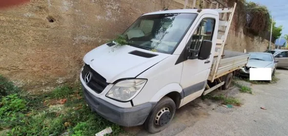 402#5029 Autocarro Mercedes