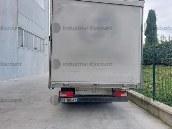 27#9875 Autocarro Mercedes