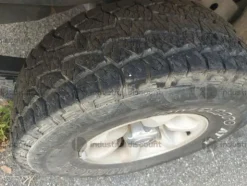 54#8980 Autocarro Mitsubishi PK L200