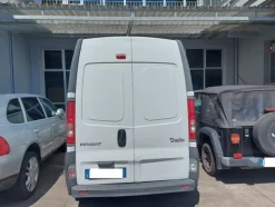 43#7915 Autocarro Renault
