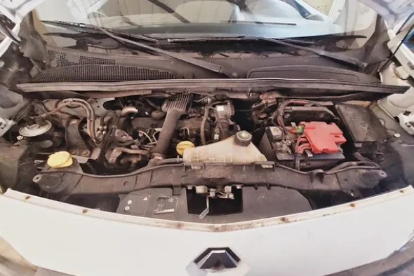 23#7327 Autocarro Renault Kangoo