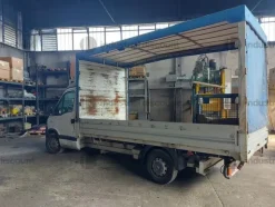 10#9070 Autocarro Renault Master