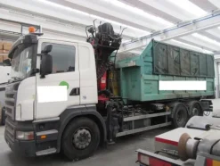 35#3561 Autocarro Scania P 400
