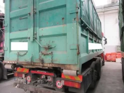 35#3561 Autocarro Scania P 400
