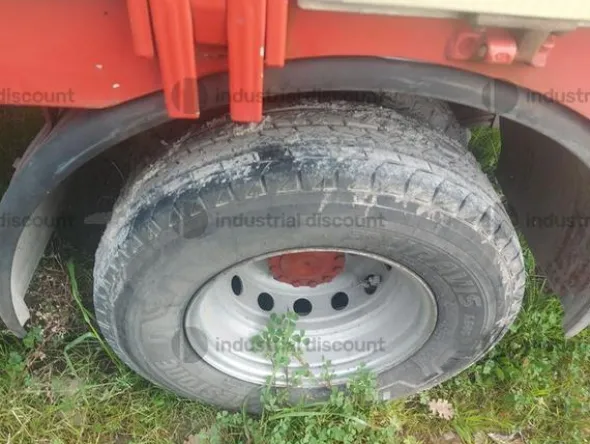2#9114 Autocarro telonato Iveco