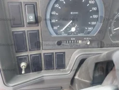 2#9114 Autocarro telonato Iveco