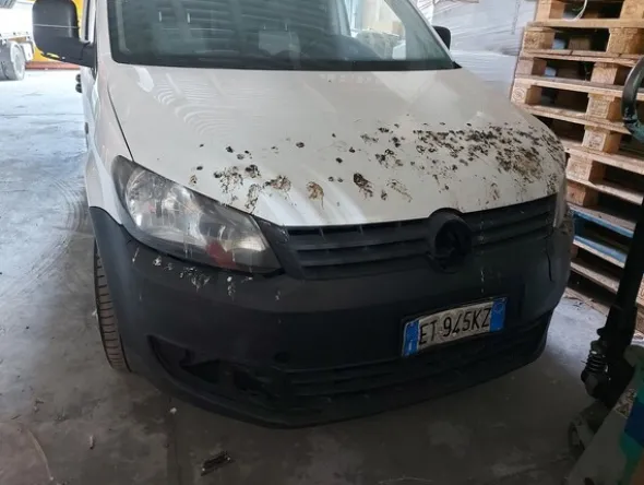 1#8104 Autocarro Volkswagen Caddy