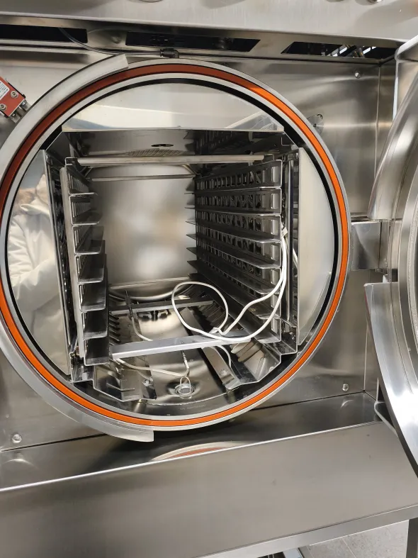 Autoclave Fedegari FOB3/TS + impianto osmosi OSMOTEAM